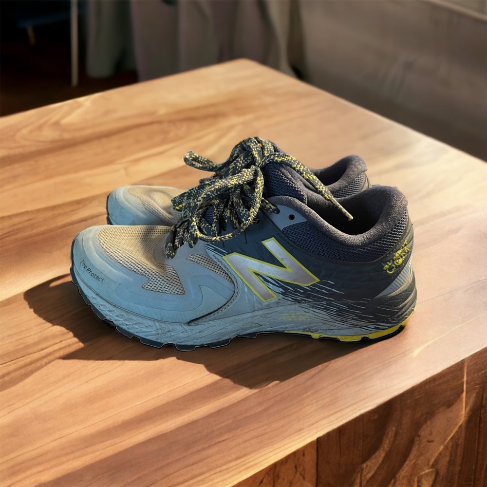 New Balance Summit Q.O.M. Orion Women's Trail Running Shoes Orion Blue sz: 10.5